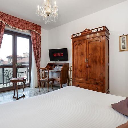 Suite Angolo Alla Stazione - Appartamento Con Terrazzo Panoramico Pavia Exterior foto